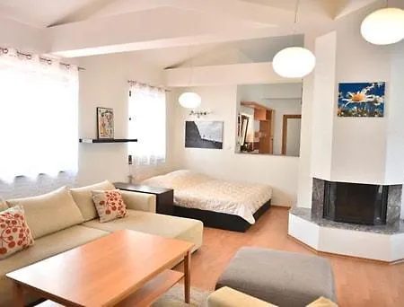 A Charismatic In The Very Center Of Apartment