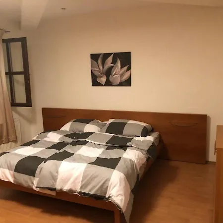 A Charismatic In The Very Center Of